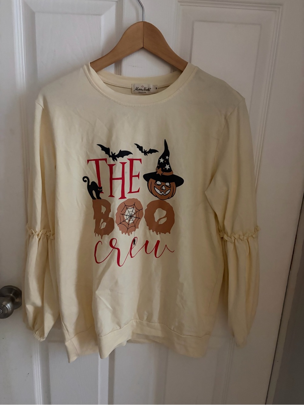 Marie Nicole The Boo Crew Halloween Long Sleeve Puff Sleeve Top Cream Womens M